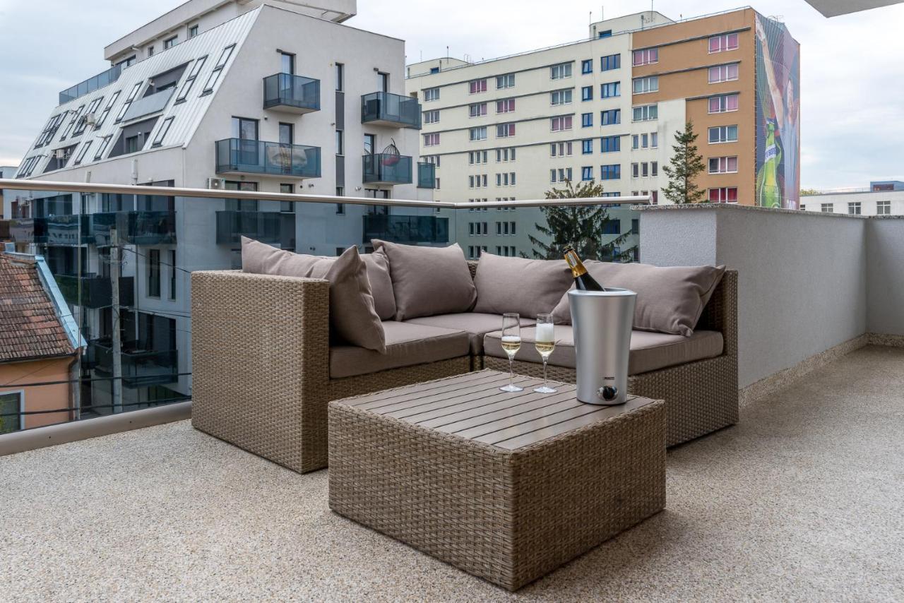 Sarmihouse Aparthotel Cluj-Napoca Buitenkant foto