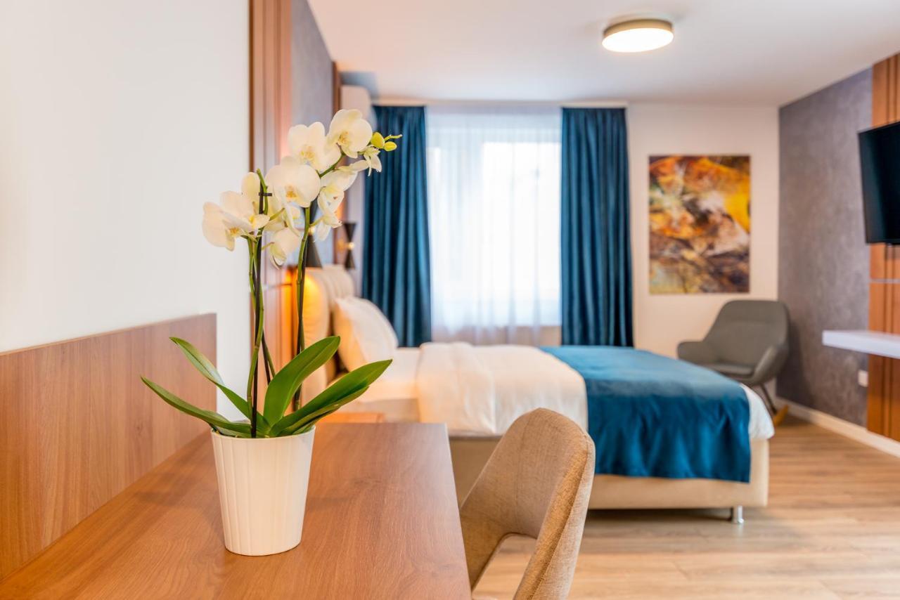 Sarmihouse Aparthotel Cluj-Napoca Buitenkant foto